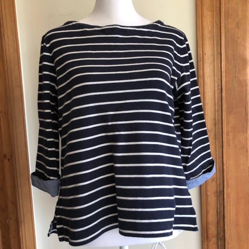 NAUTICA Three-Quarter Sleeve Blue White Stripe Top with Cuffs Me… - Picture 3 of 15